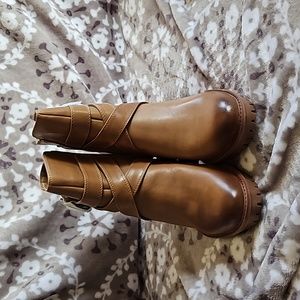 Naturalizer  Lyra Boots